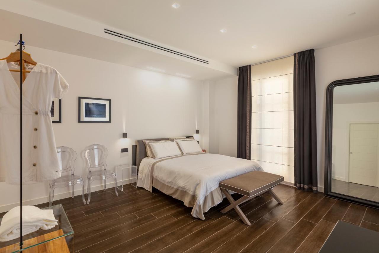 Qui Vicino Boutique Rooms And Suites Trapani Exterior photo