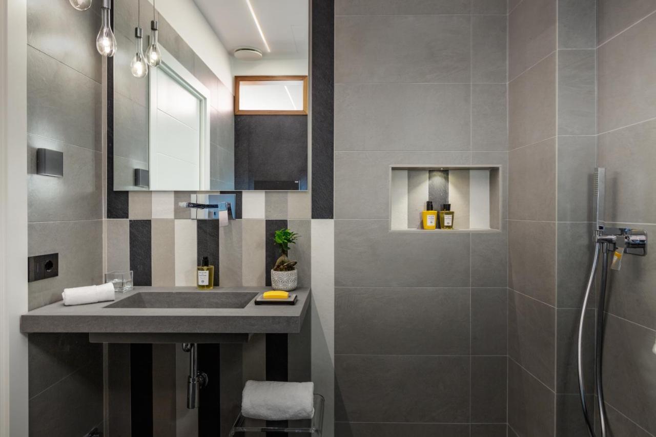 Qui Vicino Boutique Rooms And Suites Trapani Exterior photo