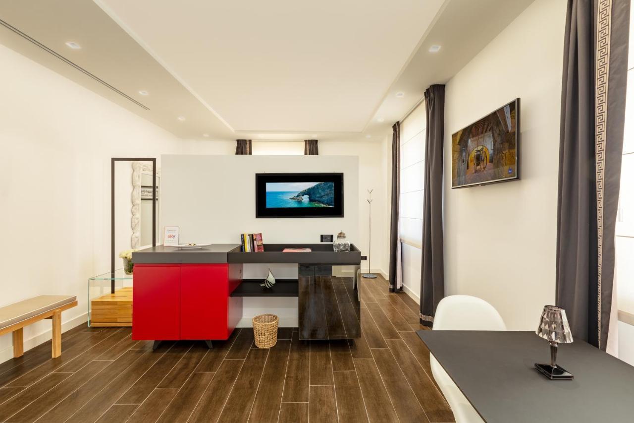 Qui Vicino Boutique Rooms And Suites Trapani Exterior photo