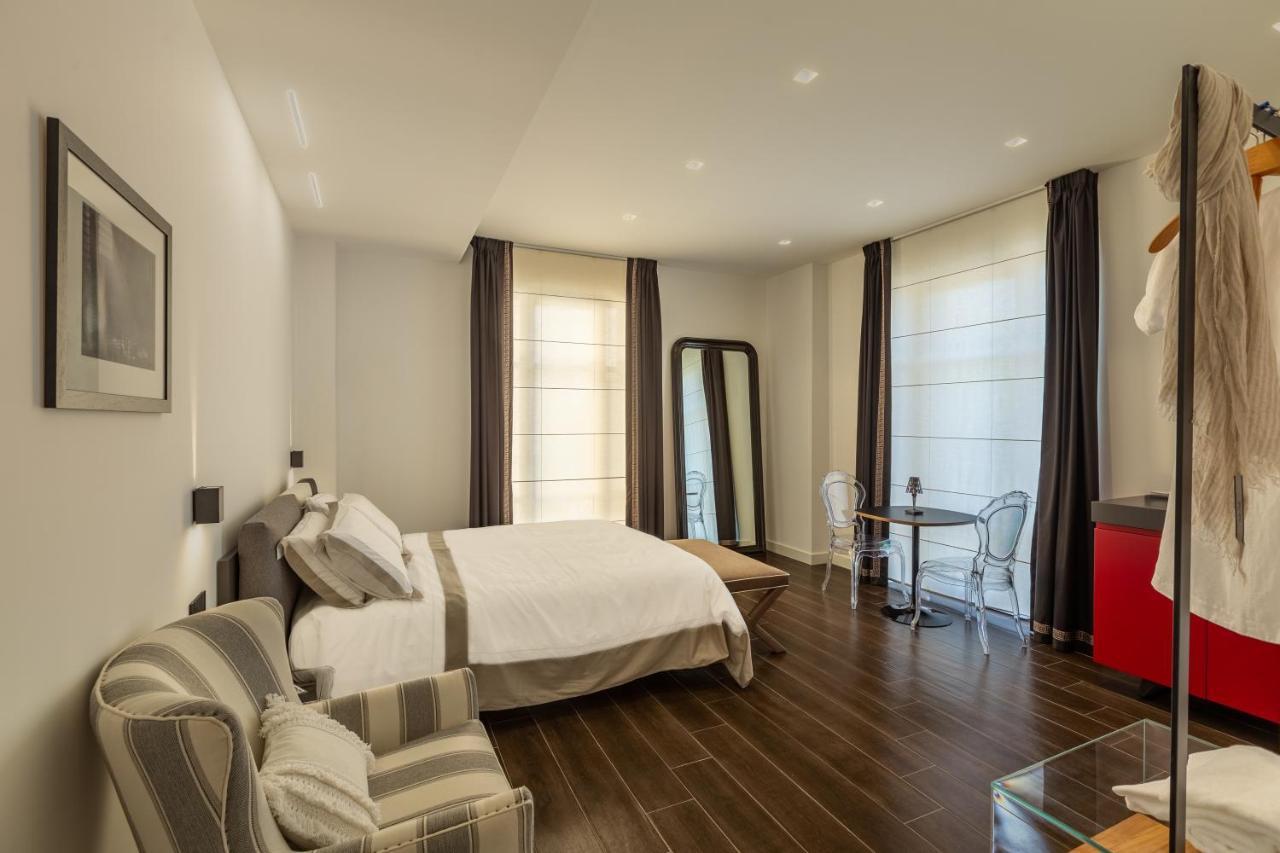 Qui Vicino Boutique Rooms And Suites Trapani Exterior photo