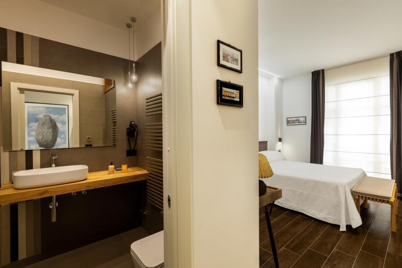Qui Vicino Boutique Rooms And Suites Trapani Exterior photo