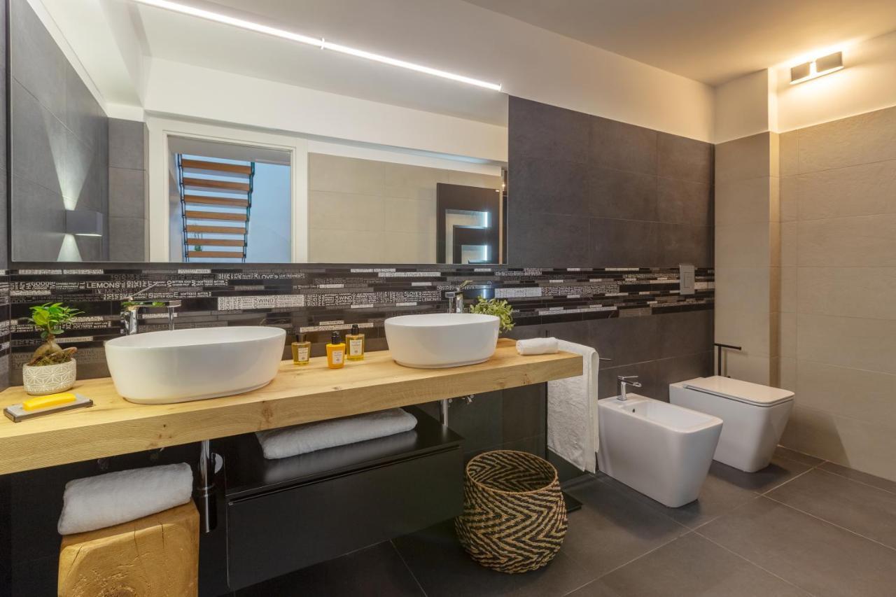 Qui Vicino Boutique Rooms And Suites Trapani Exterior photo